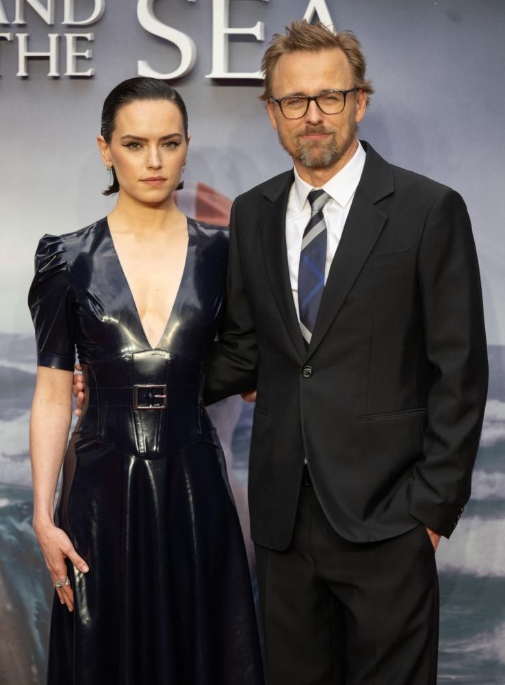 Click to view full size image
==============
322.jpg 322.jpg